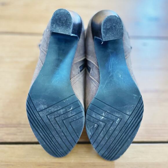 Nicole Faux Suede Heeled Ankle Boots Brown Tan Size 8 - Picture 9 of 11